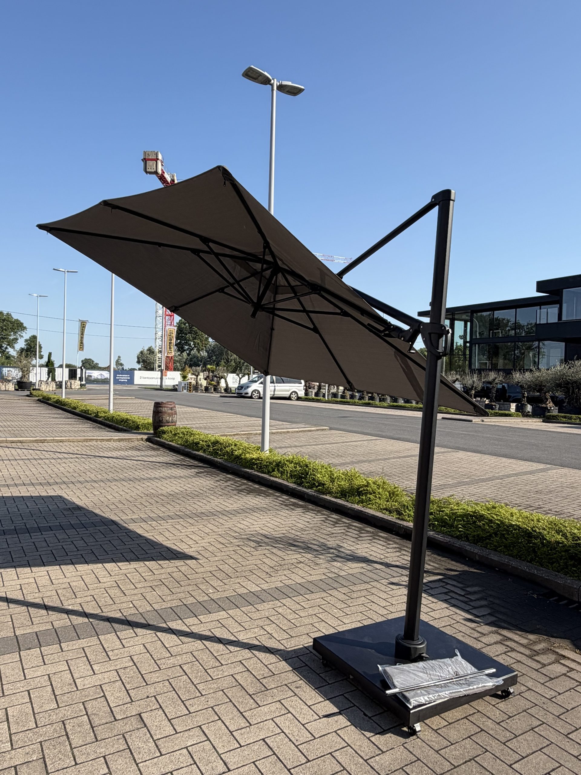 Fuga parasol 250x350